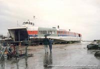 SRN4 Sure (GH-2005) being broken up at Dover -   (The <a href='http://www.hovercraft-museum.org/' target='_blank'>Hovercraft Museum Trust</a>).